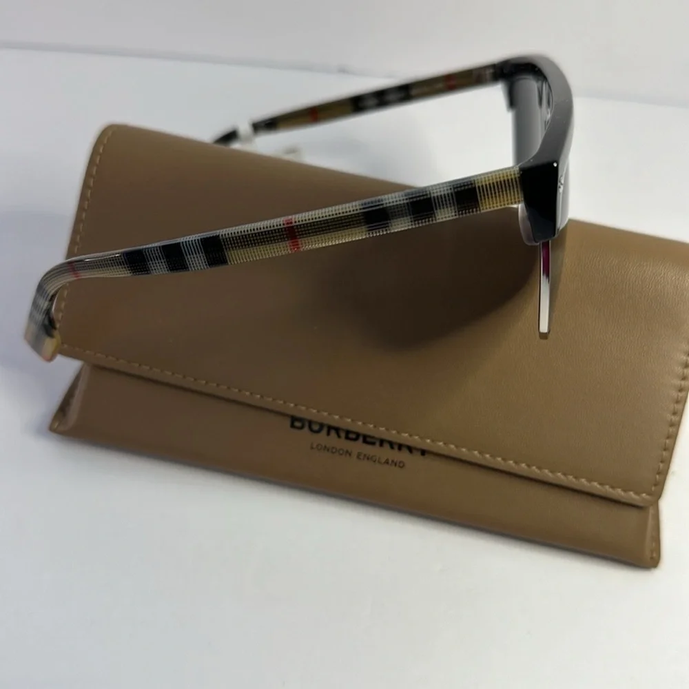 New - Authentic Burberry Sunglasses Men's William B-4325 3757/87 Black/Brown 5…